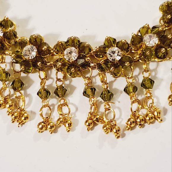 Vintage Asian peridot crystal flower adjustable silk tassel necklace flower 60's - Picture 16 of 16